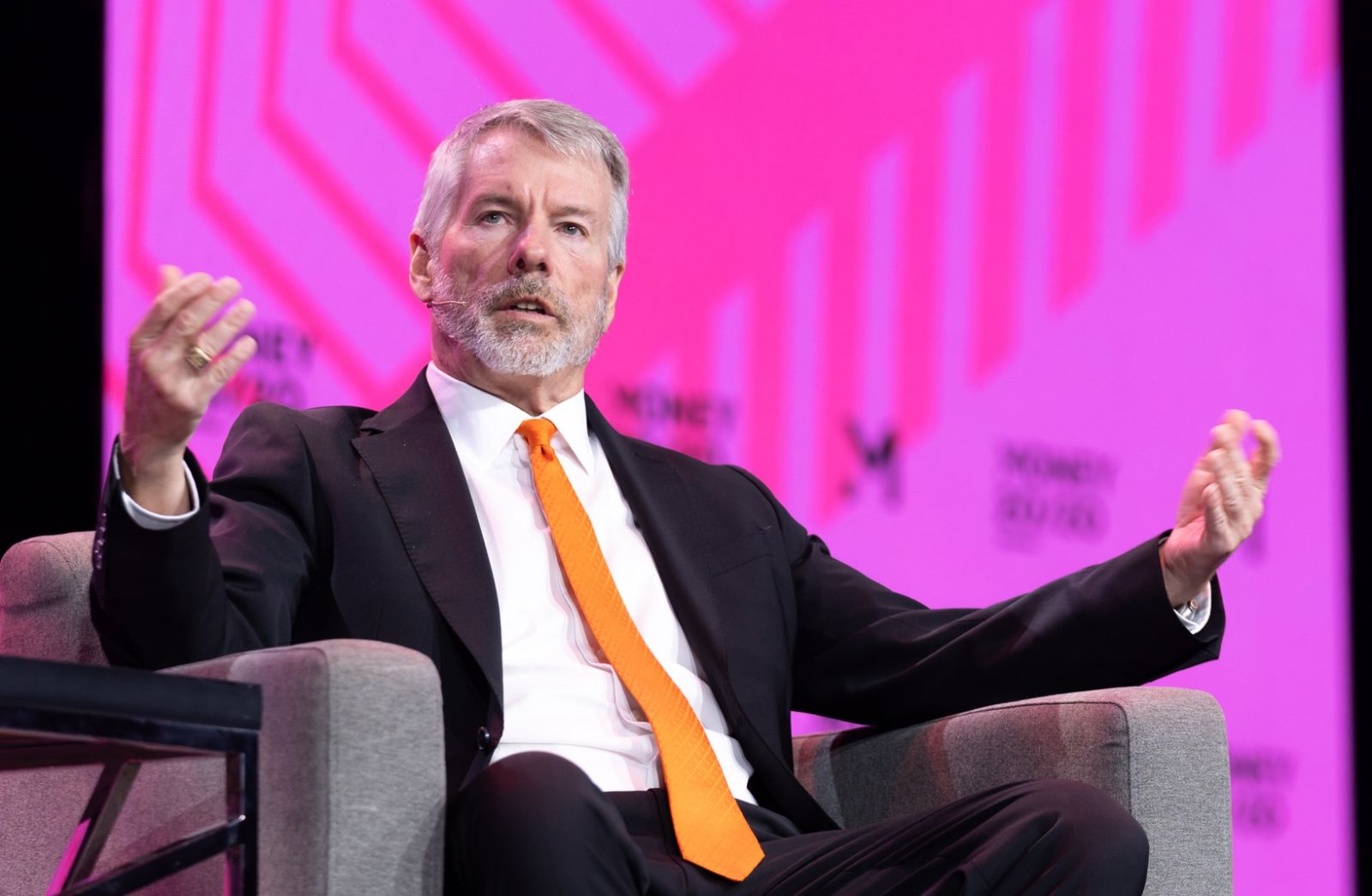 Michael Saylor closeup speaking on the Money20/20 Main Stage